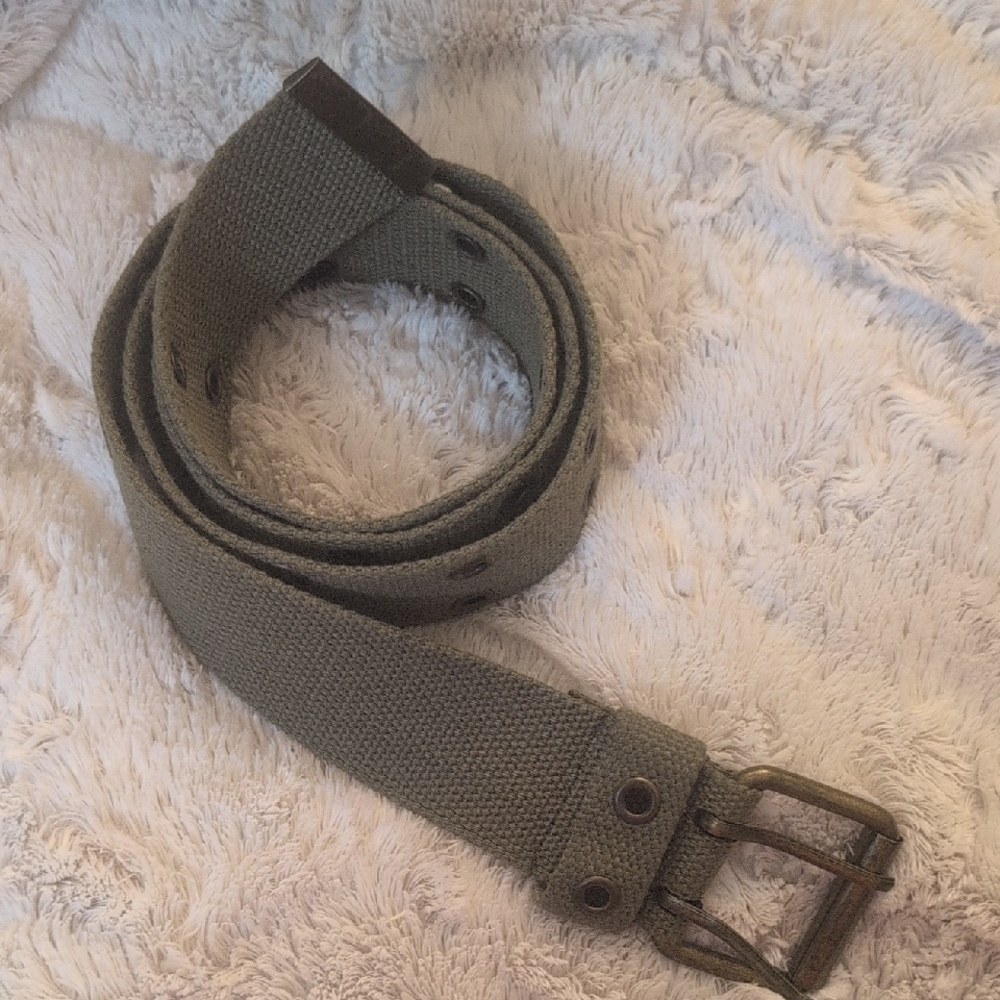 Men's Vintage 41" Canvas Belt in Army Green with Antique Brass Grommet Details